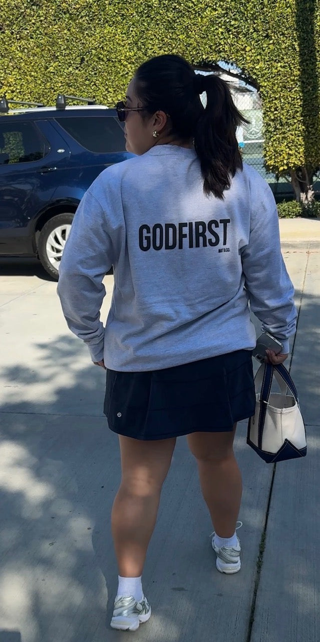 GODFIRST - Crewneck